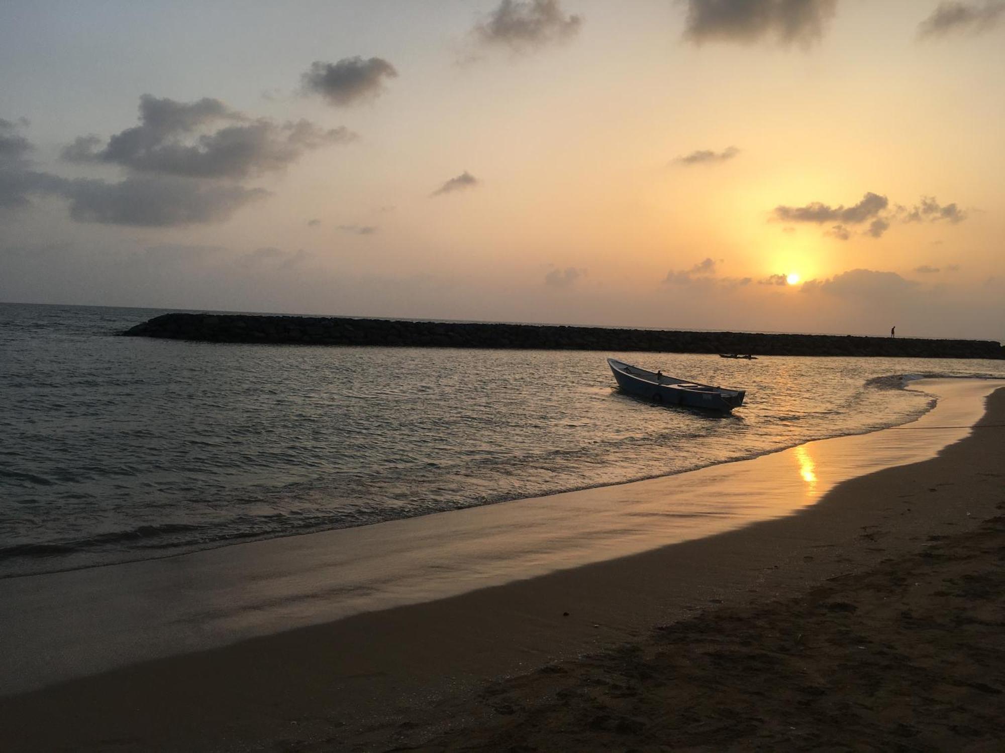 West African Beach Saly Экстерьер фото